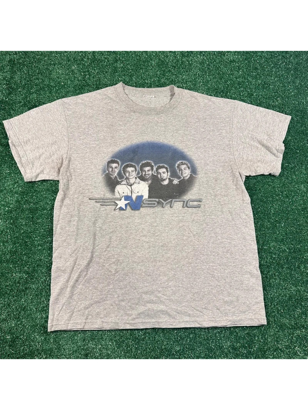 Y2k *NSYNC grey short sleeve shirt size large